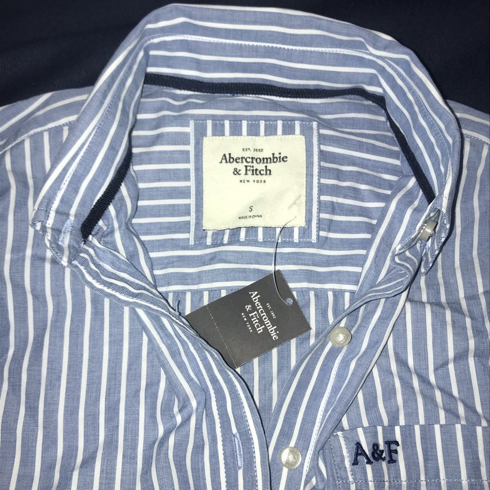 Abercrombie New with tags shirt/tops size xxs xs s